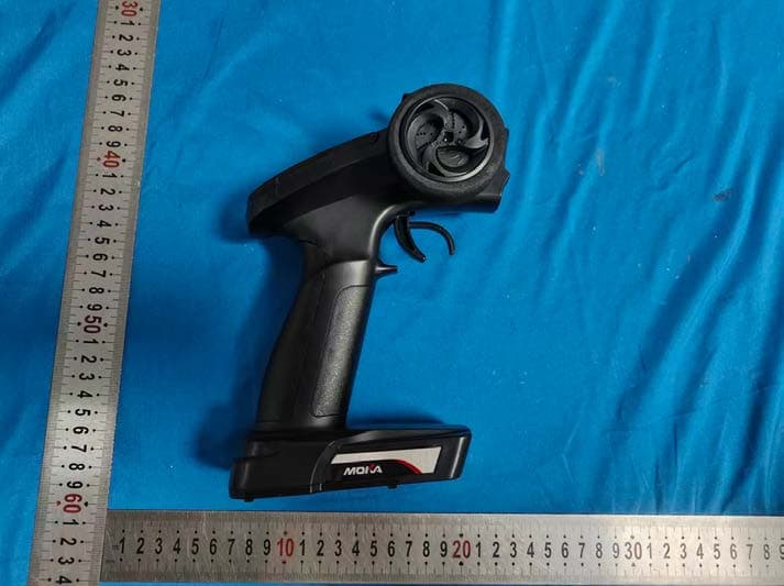RC Car - FCC ID 2A8KE-2219 - SHANTOU CHENGHAI SHUANGFENG TRADING CO., LTD.