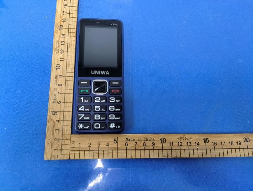 4G Feature Phone - FCC ID 2A8NJ-V2000 - Shenzhen CWELL Electronic Technology Co., Ltd.