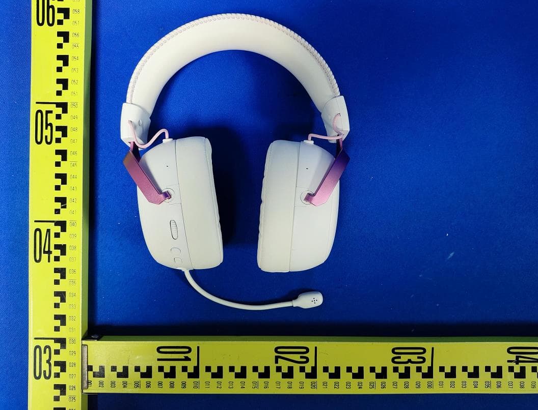 Head-mounted Bluetooth headphones - FCC ID 2A8PV-GH04 - Shenzhen Information Infinity Co., Ltd.