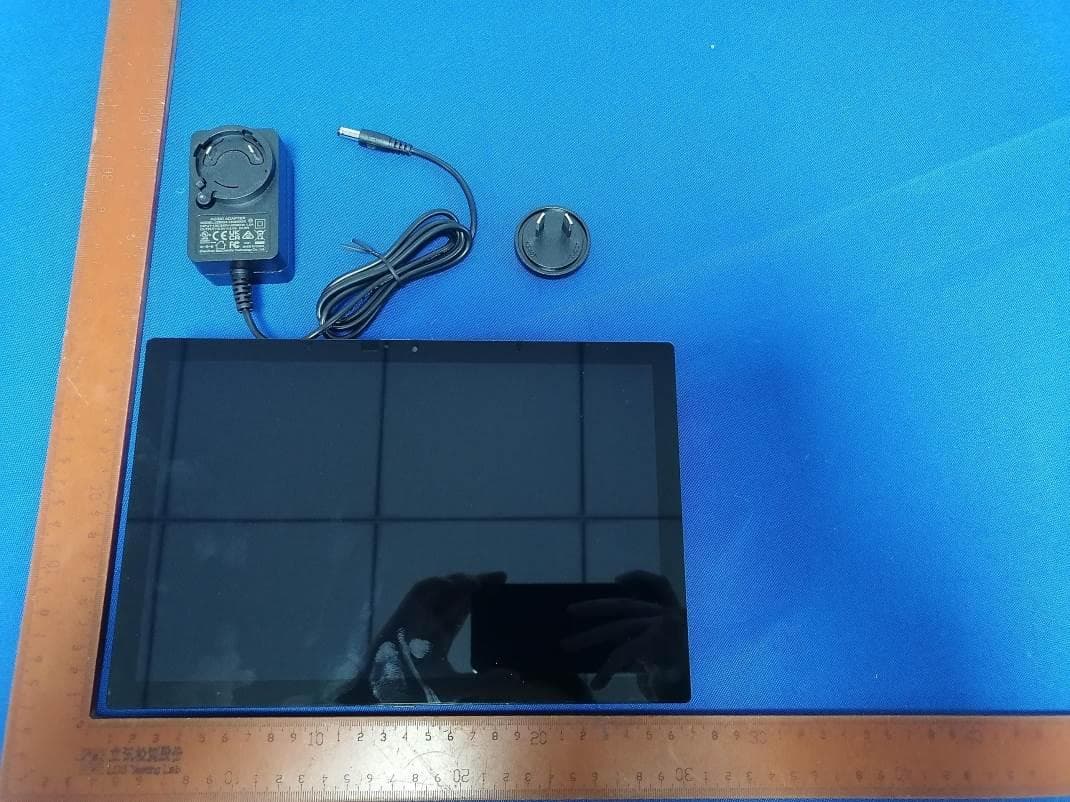 Tablet computer - FCC ID 2A8SQ-IST-10 - ShenZhen ZhiWei Technology Co., Ltd