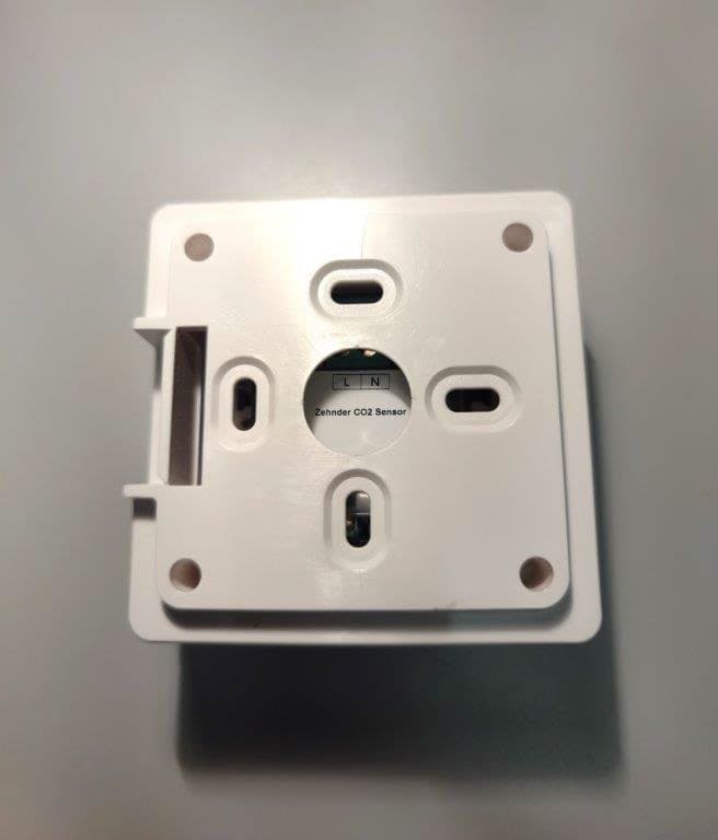 Wireless switch CO2 sensing - FCC ID 2A8X810019109 - Zehnder America