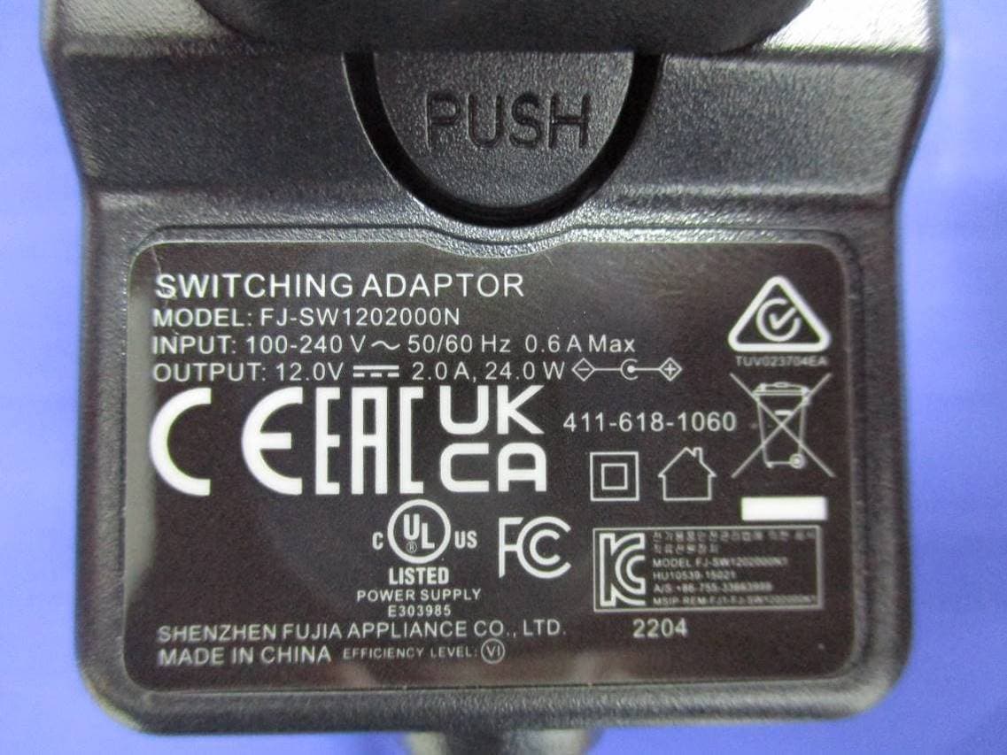 Fully Automatic Belt Drive Turntable - FCC ID 2A8XN-CS529 - Dual GmbH
