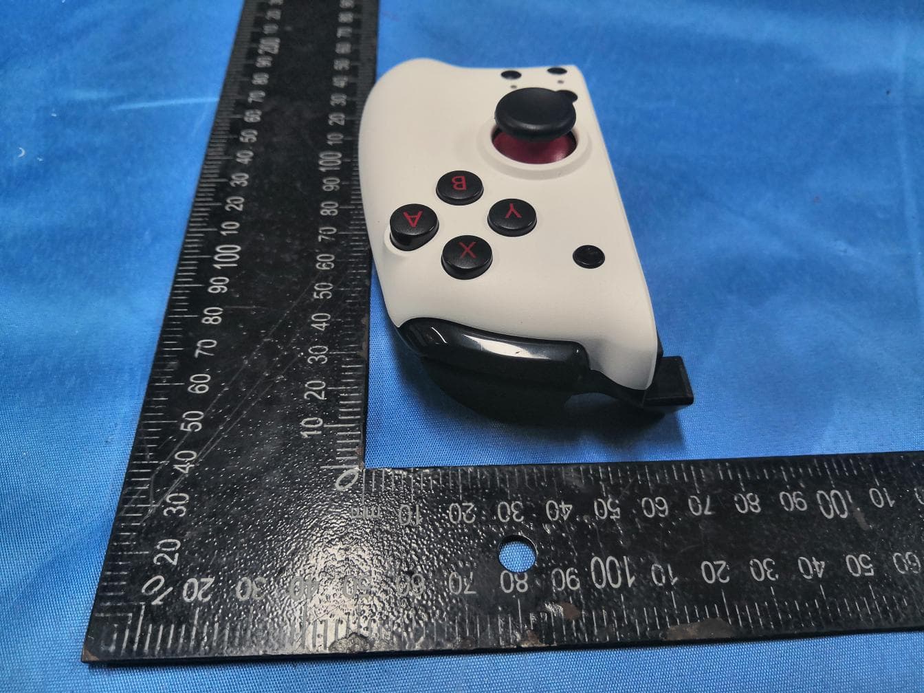 coiorvis JoyPad - FCC ID 2A959-8801V03R - GUANGZHOU CHAOJI TECHNICAL CO.LTD