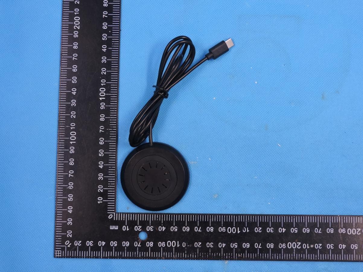 Magnetic Wireless Charger - FCC ID 2A9B3-P14027 - Shenzhen ZiZaiTao Import & Export Co., Ltd