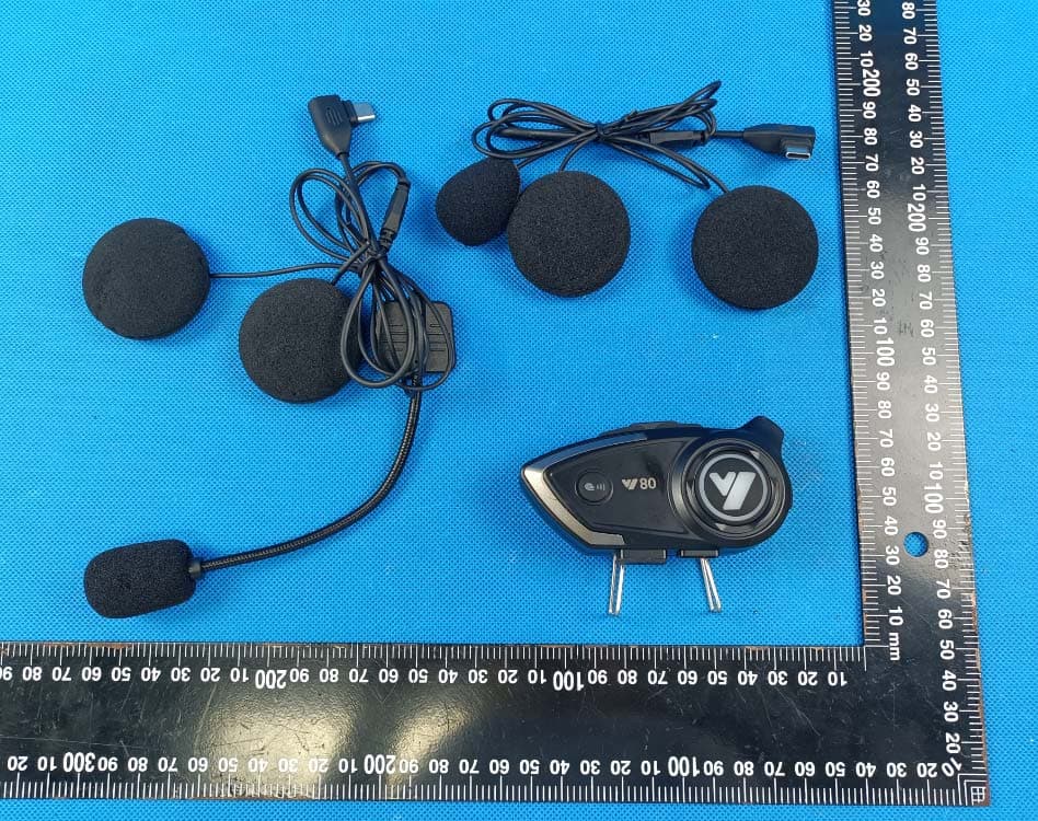 HELMET WIRELESS EARPHONE - FCC ID 2A9MI-Y80 - Shenzhen Yixi Technology Co., LTD