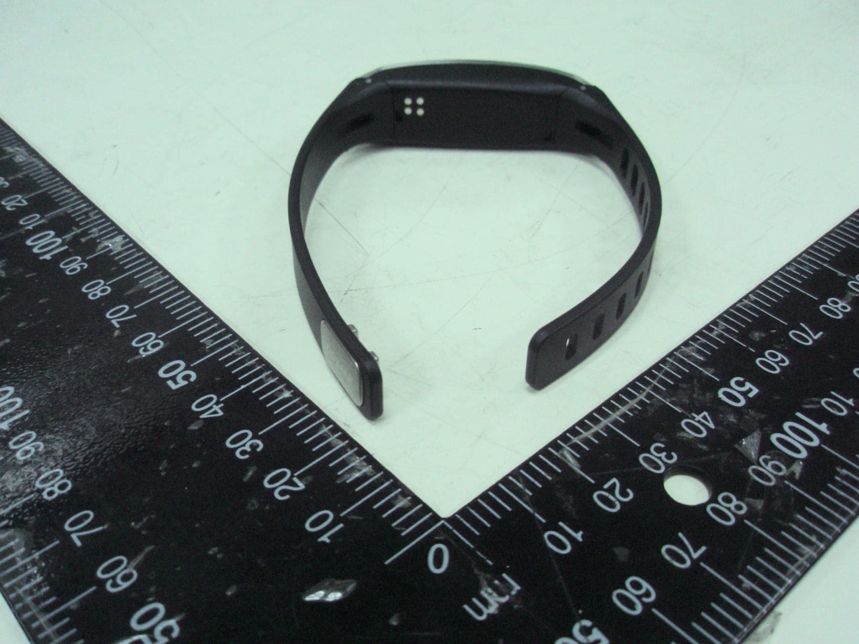 Smart Band - FCC ID 2AA5BGLCSB00 - GOYOURLIFE INC.