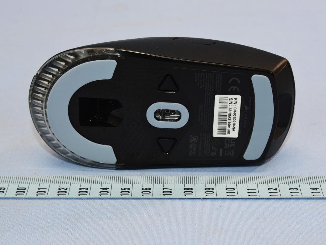 Wireless Mouse - FCC ID 2AAFMRGP0158 - Corsair Memory, Inc.