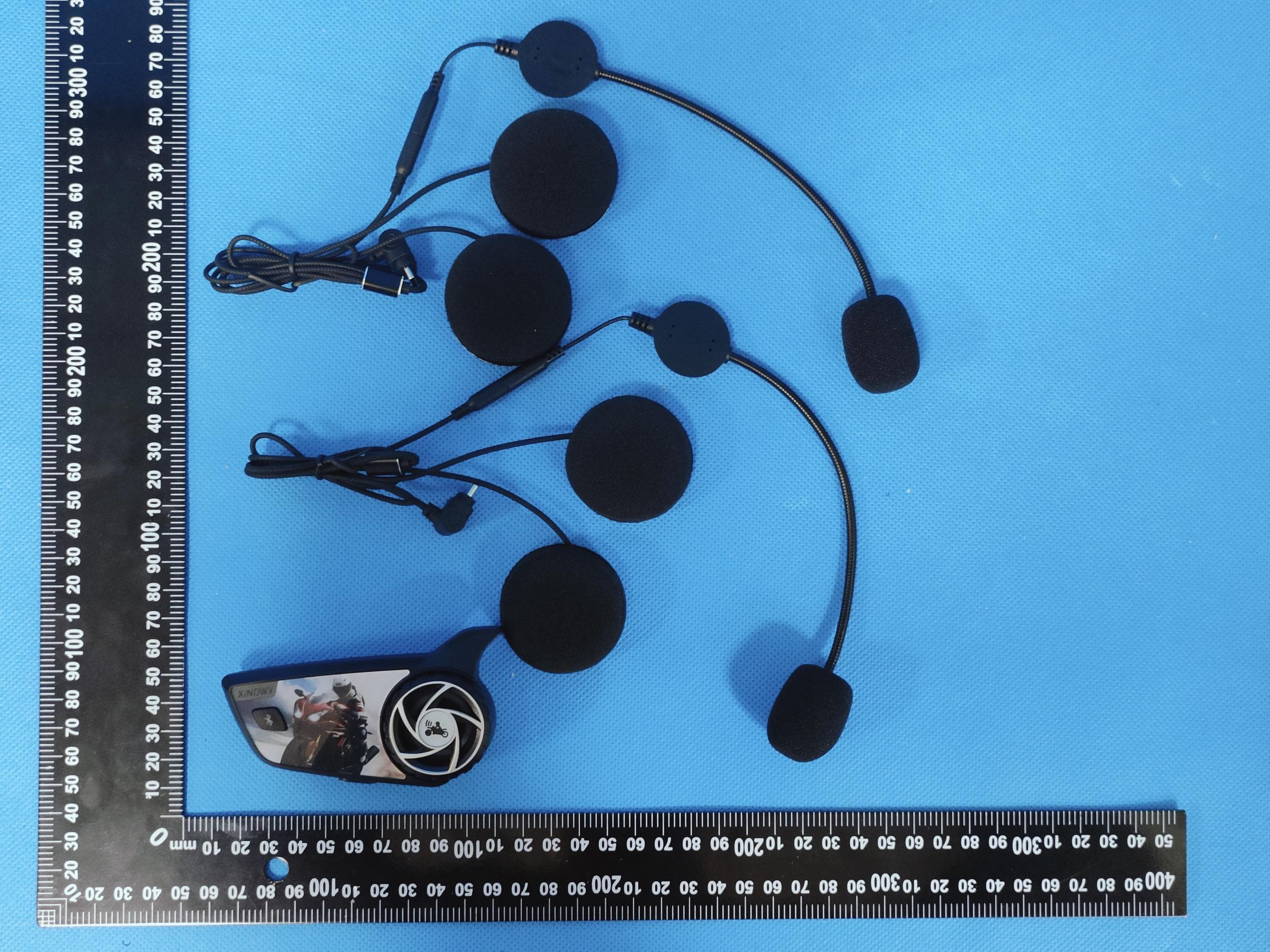 Helmet Bluetooth Earphone - FCC ID 2AAJ4-S8PRO - Shenzhen xinlangrui electronic co.,ltd