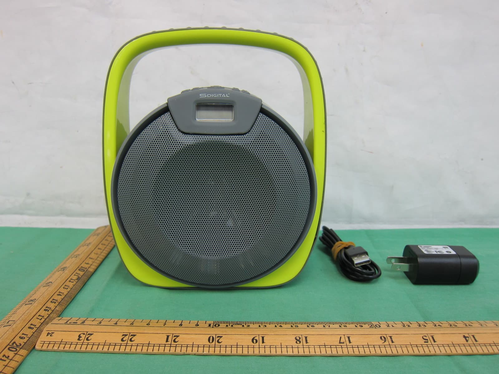 Portable Speaker - FCC ID 2AANA-SEM-X2808 - S.E.M. INDUSTRIES