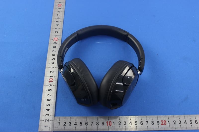Bluetooth Headphones - FCC ID 2AANUSHB9850NC - Gibson Innovations Limited