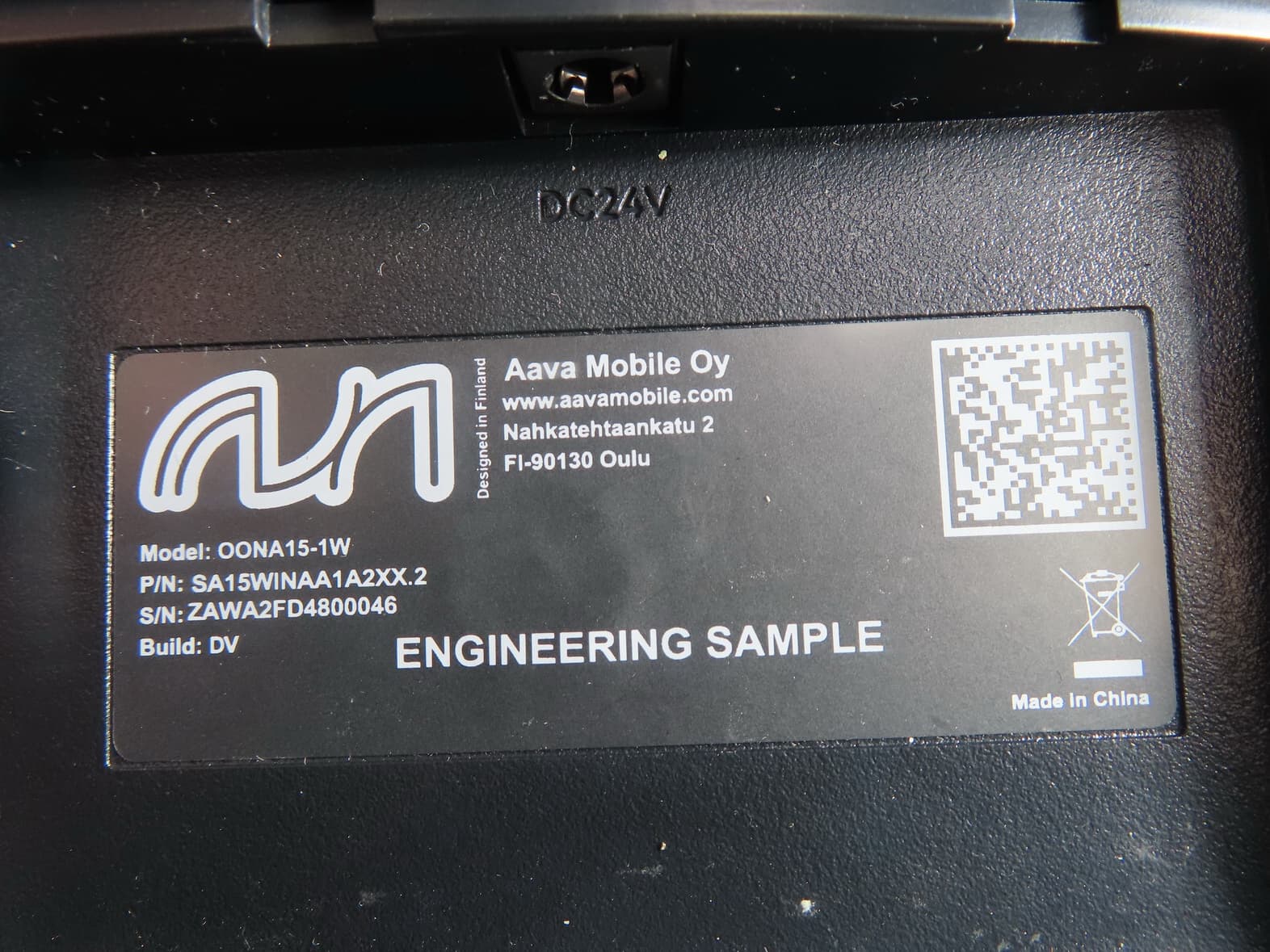 Kiosk - FCC ID 2ABVH-OONA151W - Aava Mobile Oy