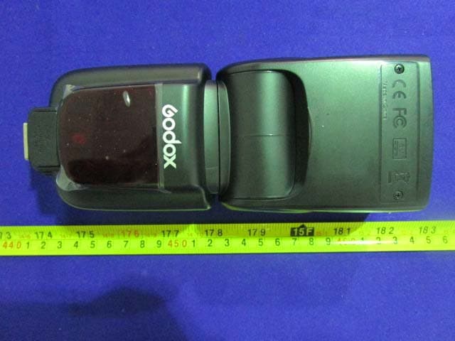 Thinklite Camera Flash - FCC ID 2ABYNTT600 - GODOX PHOTO EQUIPMENT CO.,LTD