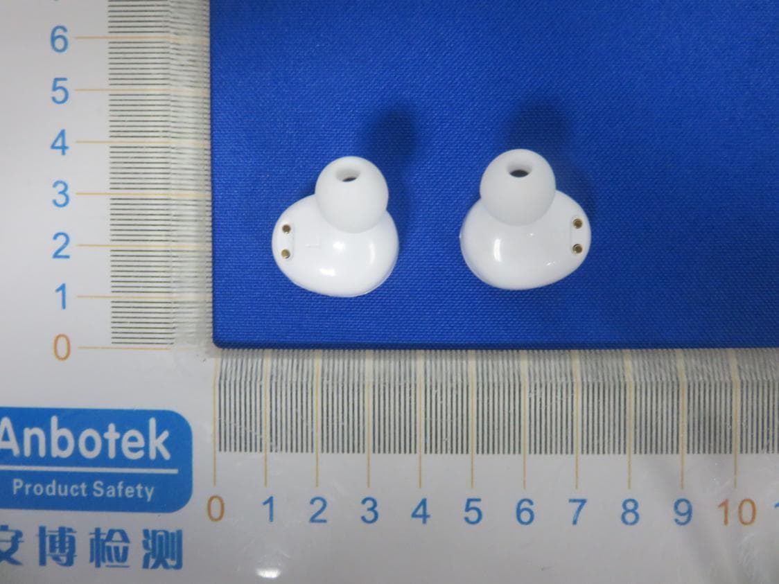 TWS Earbuds - FCC ID 2AC5V-EB0197 - ARGENTOSC