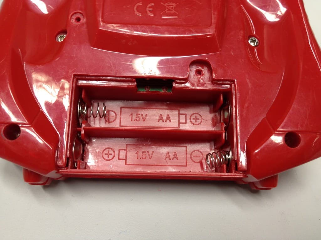 Radio Control Toy Transmitter (27.145MHz) - FCC ID 2ACAWXJ767001 - SHANTOU CITY XIANGJIA PLASTIC TOYS CO.,LTD