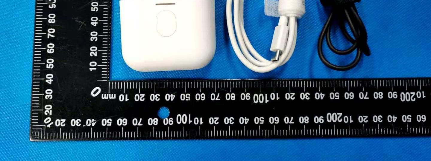 In-ear True Wireless Headphone(charging case of TWS headphones) - FCC ID 2ACIX-PI7C - B&W Group Ltd.