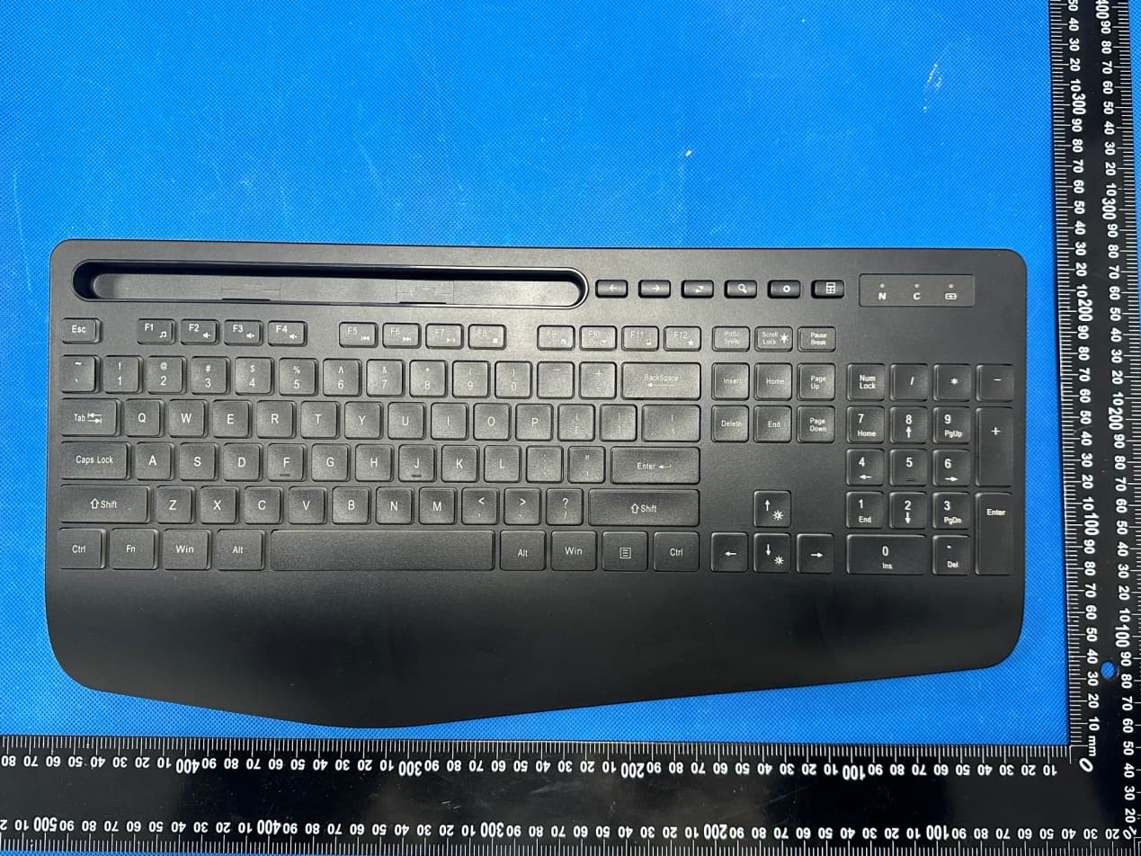 Wireless Keyboard - FCC ID 2ACKH-213DG - Shenzhen Lord Way Technology Co.,Ltd