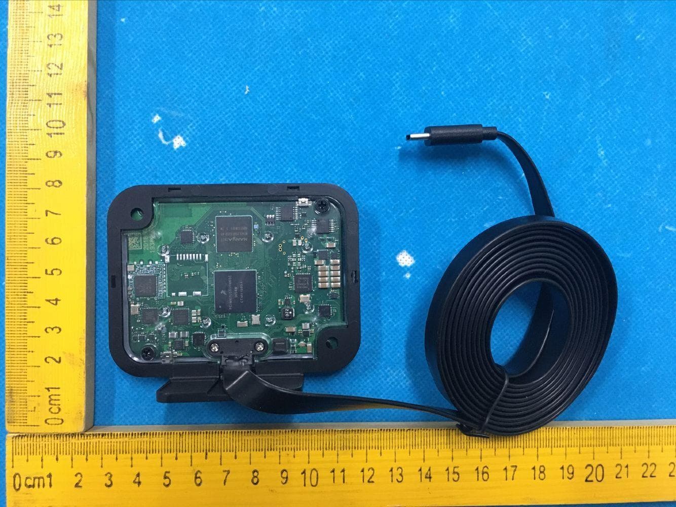 V3 Desk Screen - FCC ID 2ACML-201850 - Condeco Ltd