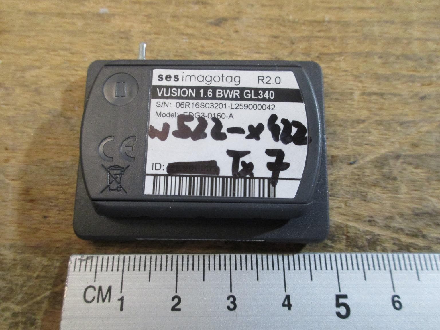 VUSION 1.6 - FCC ID 2ACQM-EDB1-0160-A - SES-imagotag GmbH