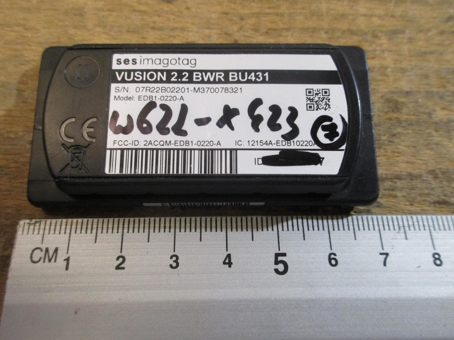 VUSION 2.2 - FCC ID 2ACQM-EDB1-0220-B - SES-imagotag GmbH