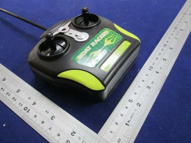 TOY RC SPEEDBOAT - FCC ID 2ADCISF2016D49 - SHIFENG CULTURAL DEVELOPMENT CO.,LTD