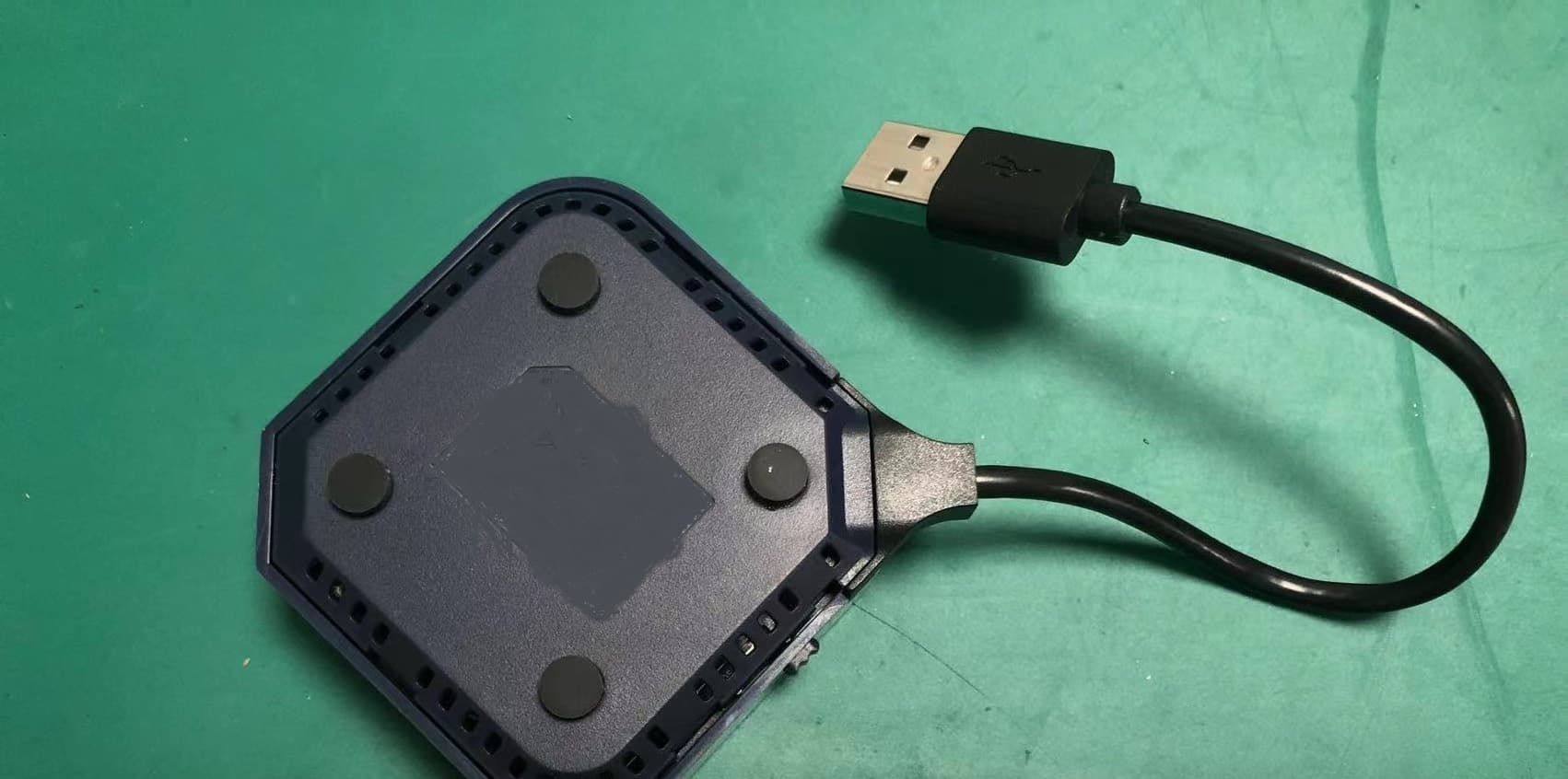 QuattroPod - FCC ID 2ADFS-T02PLUS - Winner Wave Limited