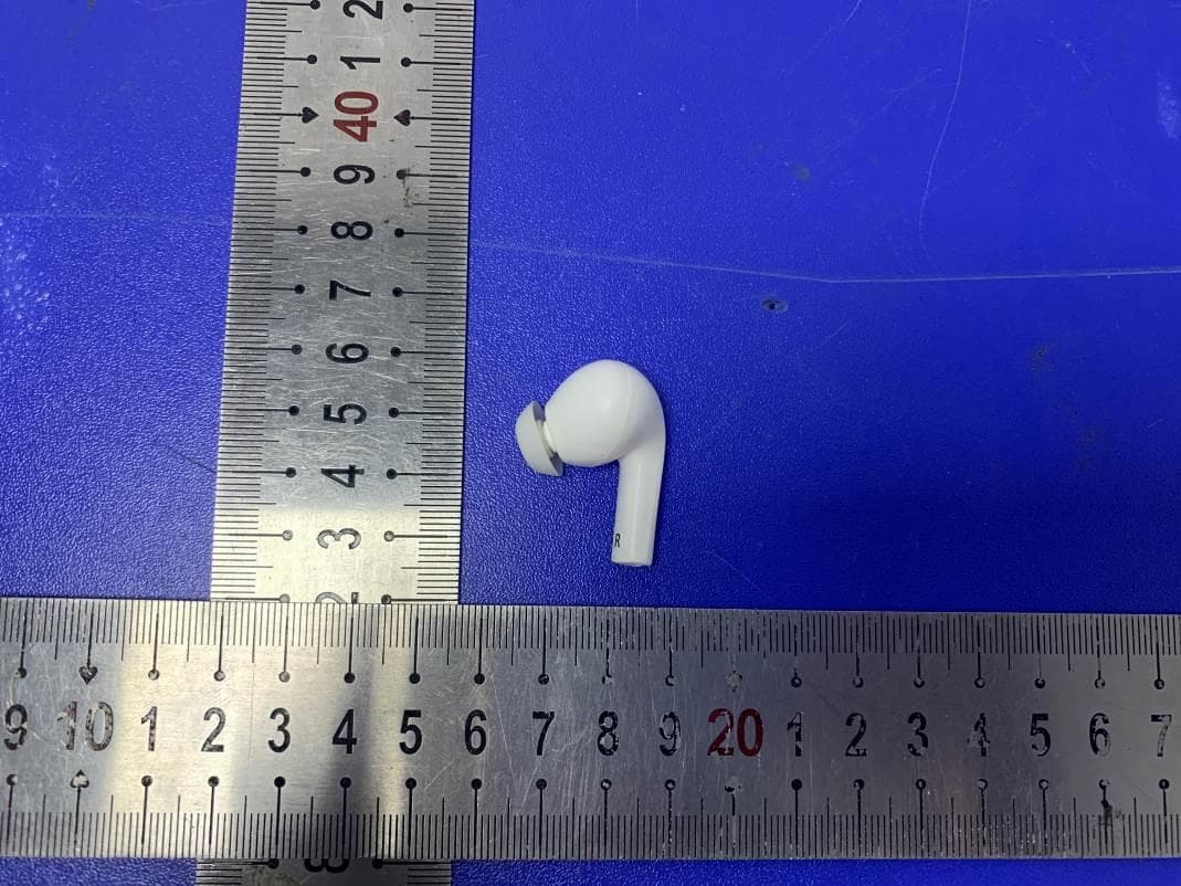 Wireless Earbuds - FCC ID 2ADK3XO-9929 - XING DA INTERNATIONAL ELECTRONICS LIMITED