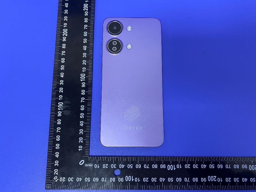 Smartphone - FCC ID 2ADLJ-HD68 - Xwireless LLC