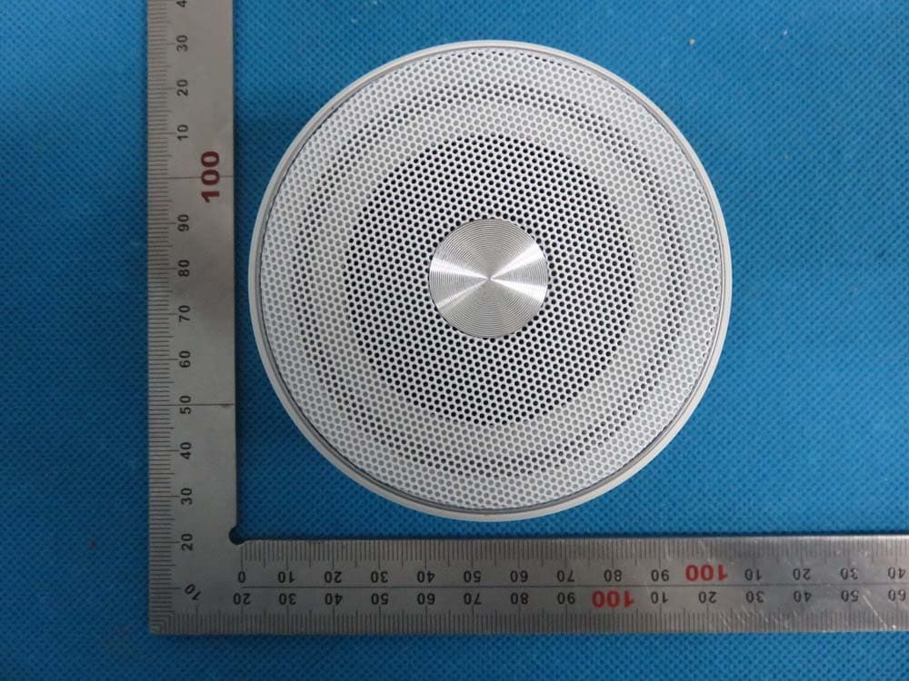 Bluetooth Speaker - FCC ID 2ADOI-SP932L - SMARTV LTD