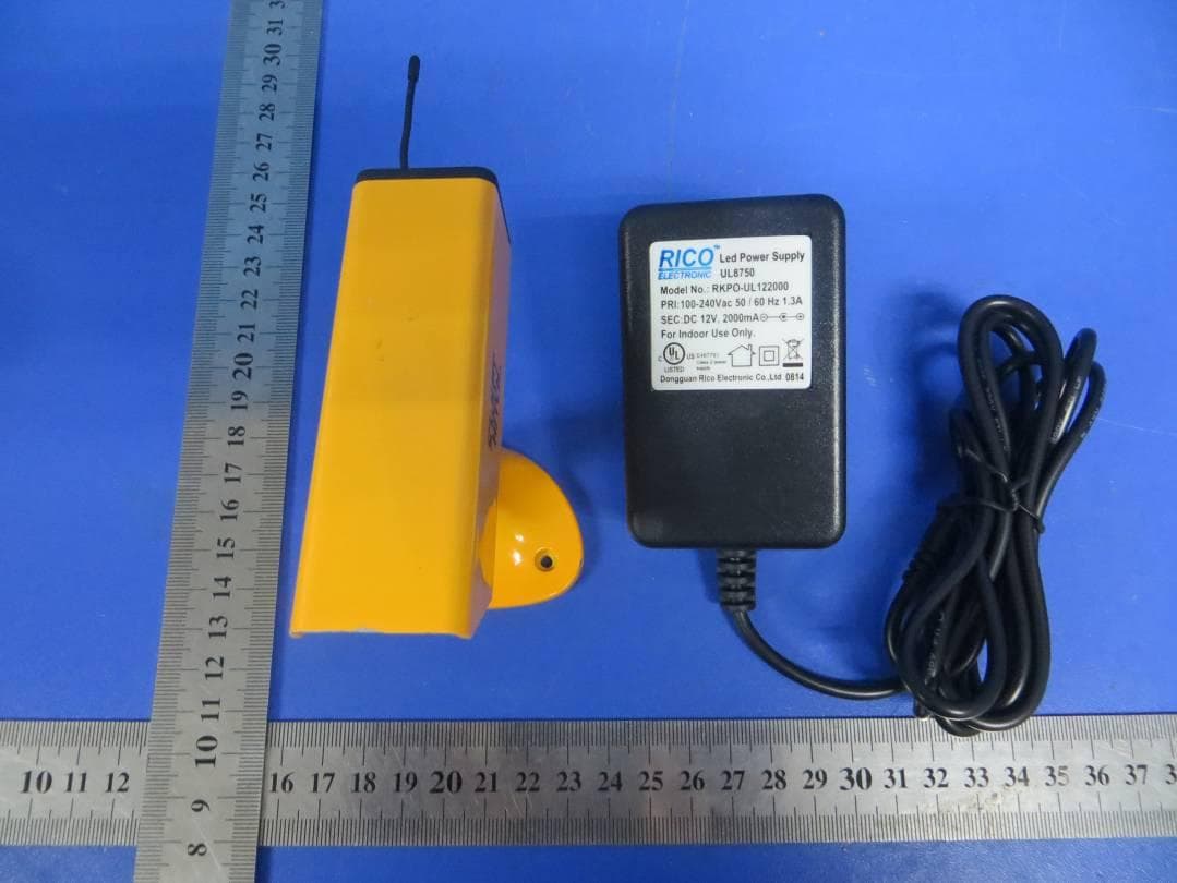 SwiftHitch SH02 Digital - FCC ID 2ADQ6SH02DT - Toren Partners LLC