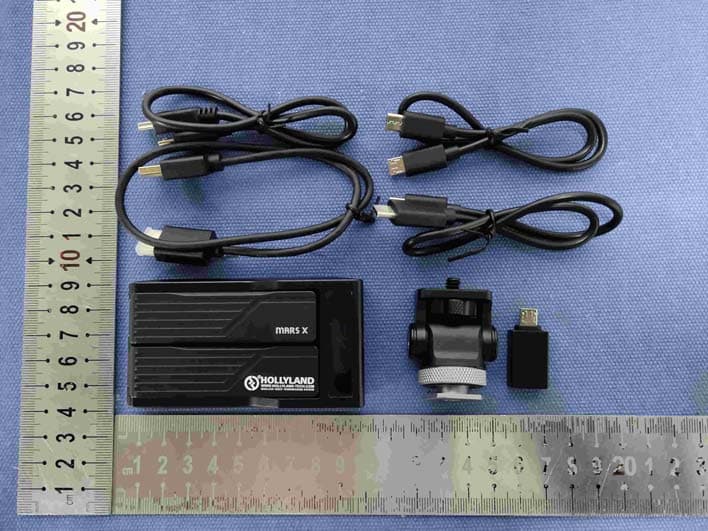 Wireless Video Transmission System - FCC ID 2ADZC-9816 - Shenzhen Hollyland Technology Co.,Ltd