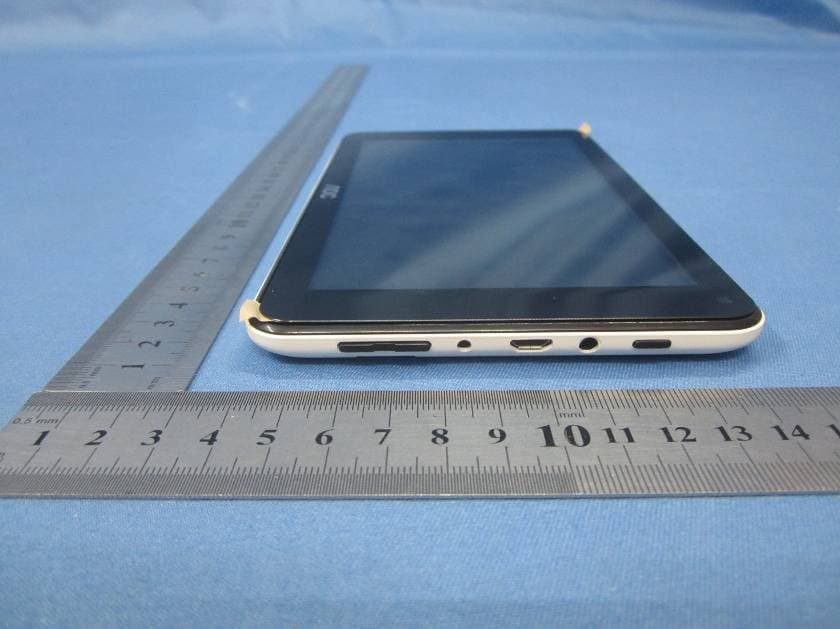 Tablet PC - FCC ID 2AEB5-F702 - AOC