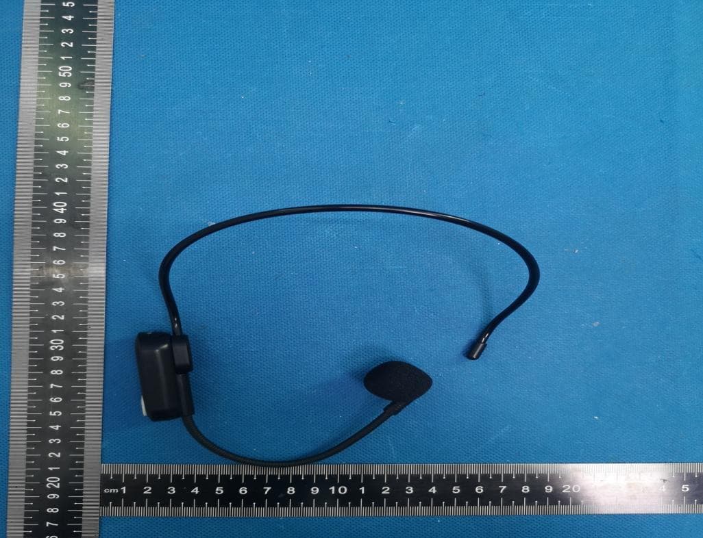 Wireless Microphone Headset - FCC ID 2AECY-WXM05 - SHENZHEN SOAIY TECHNOLOGY CO.,LTD