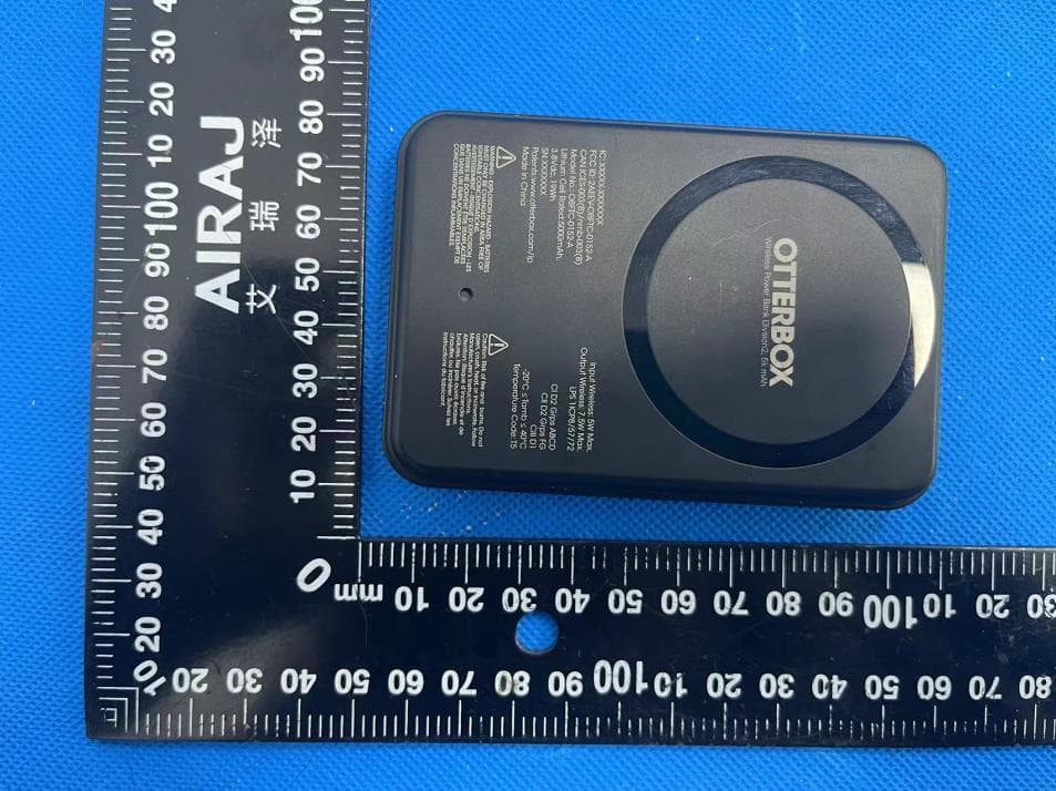 WIRELESS POWER BANK DIVISION 2, 5K mAh - FCC ID 2AEEV-OBFTC0152A - Otter Products, LLC.