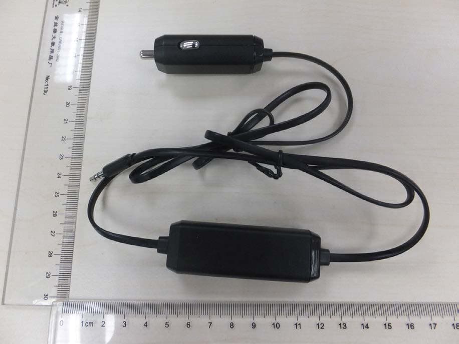 INSIGNIA 3.5mm Universal FM Transmitter - FCC ID 2AEI7M35 - Anfair Electronics Plastic Factory