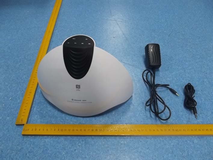 Bluetooth Speaker - FCC ID 2AEKP-Q10 - Xiamen MAXA Engineering Co., Ltd