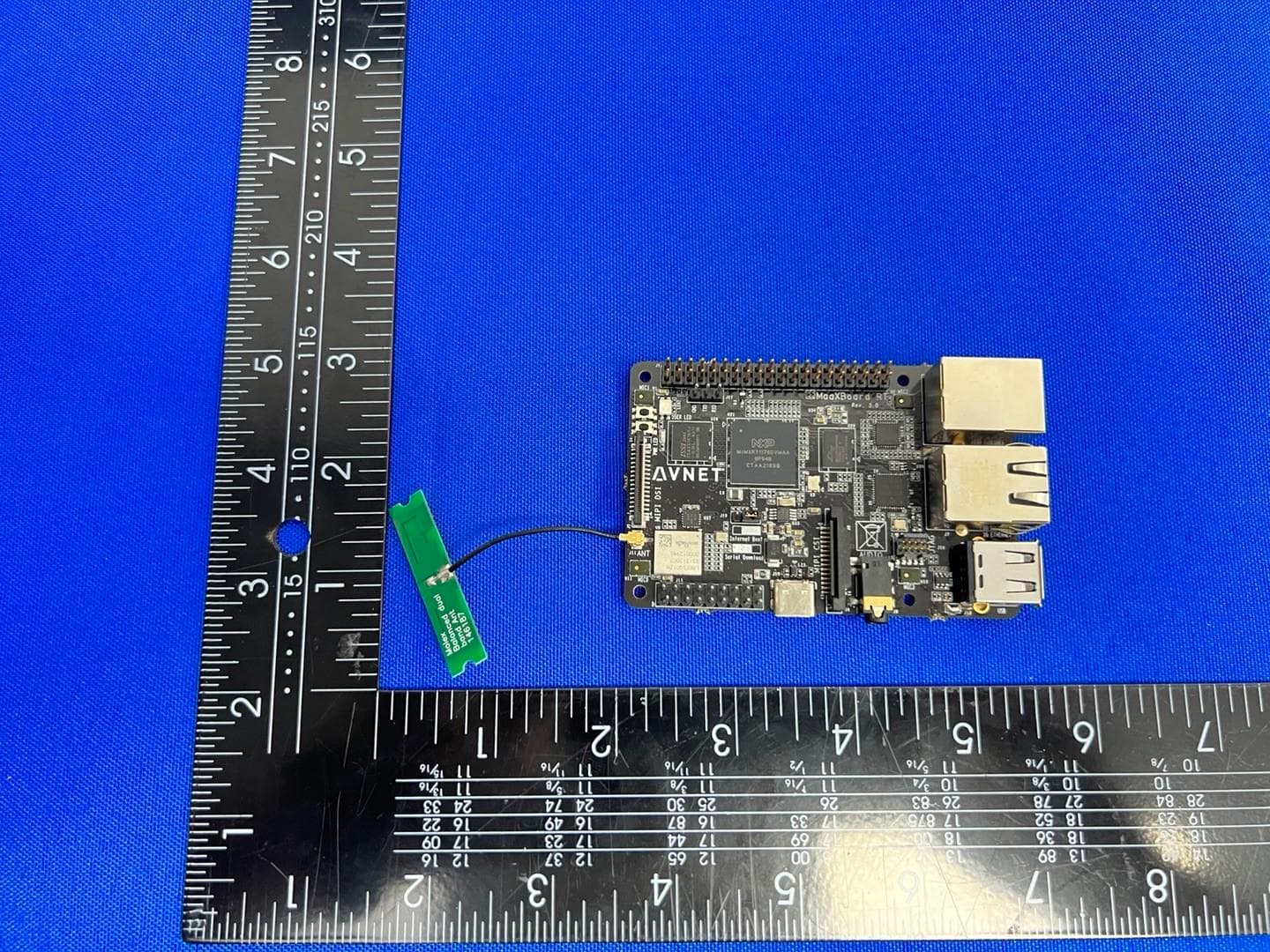 MaaXBoard RT - FCC ID 2AF62-MAAXBOARDRT - Avnet Inc