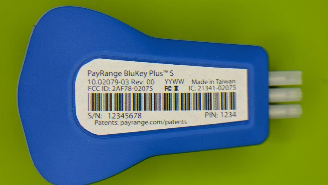 Payrange BluKey Plus S, Payrange BluKey Plus SD - FCC ID 2AF78-02075 - PayRange Inc.