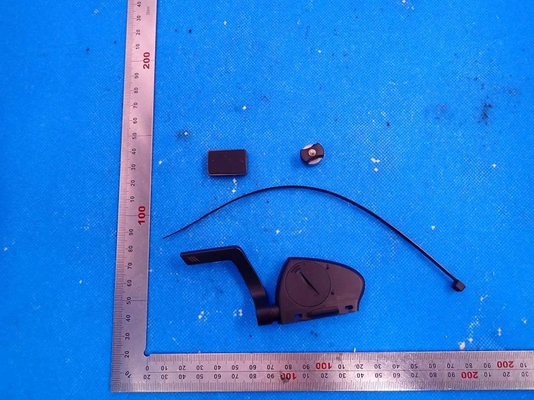 Bicycle Speed&Cadence Sensor - FCC ID 2AF9HBK805 - Shenzhen COOSPO Tech Co., Ltd.