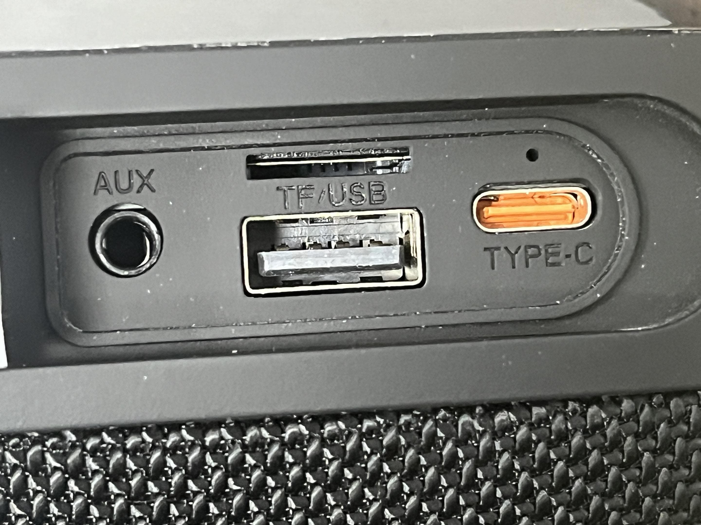 Bluetooth Speaker - FCC ID 2AFGO-Y525 - Shenzhen Yale Electronics Co., Ltd.