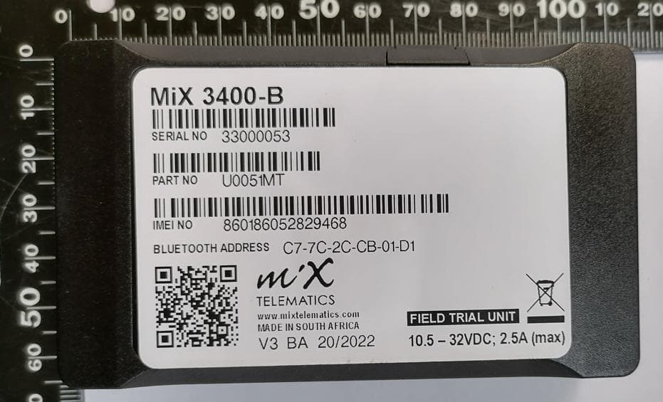 Vehicle tracker with Bluetooth BLE and LTE communication intended for Fleet use. - FCC ID 2AFMS-3400XG - MiX Telematics
