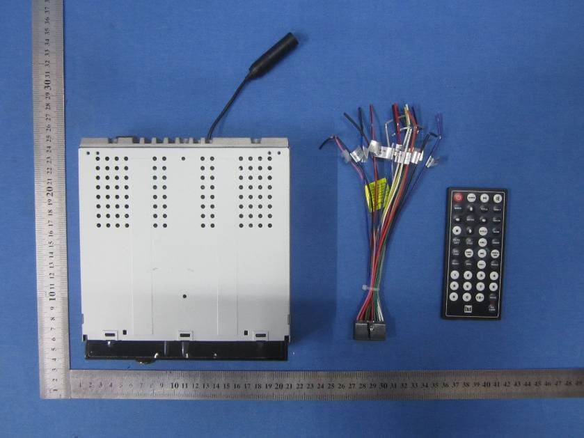 Car Multimedia Player - FCC ID 2AFXA-XDVD136BT - FengShun Peiying Electro-Acoustic Co., Ltd