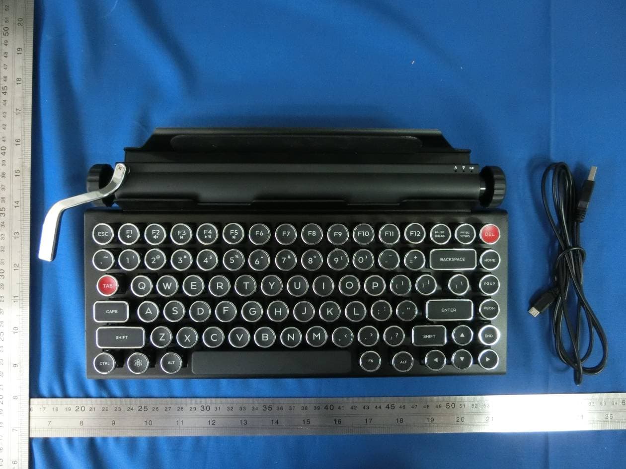 Wireless keyboard - FCC ID 2AFYIQWER - SHENZHEN F&G ELECTRON CO.,LIMITED