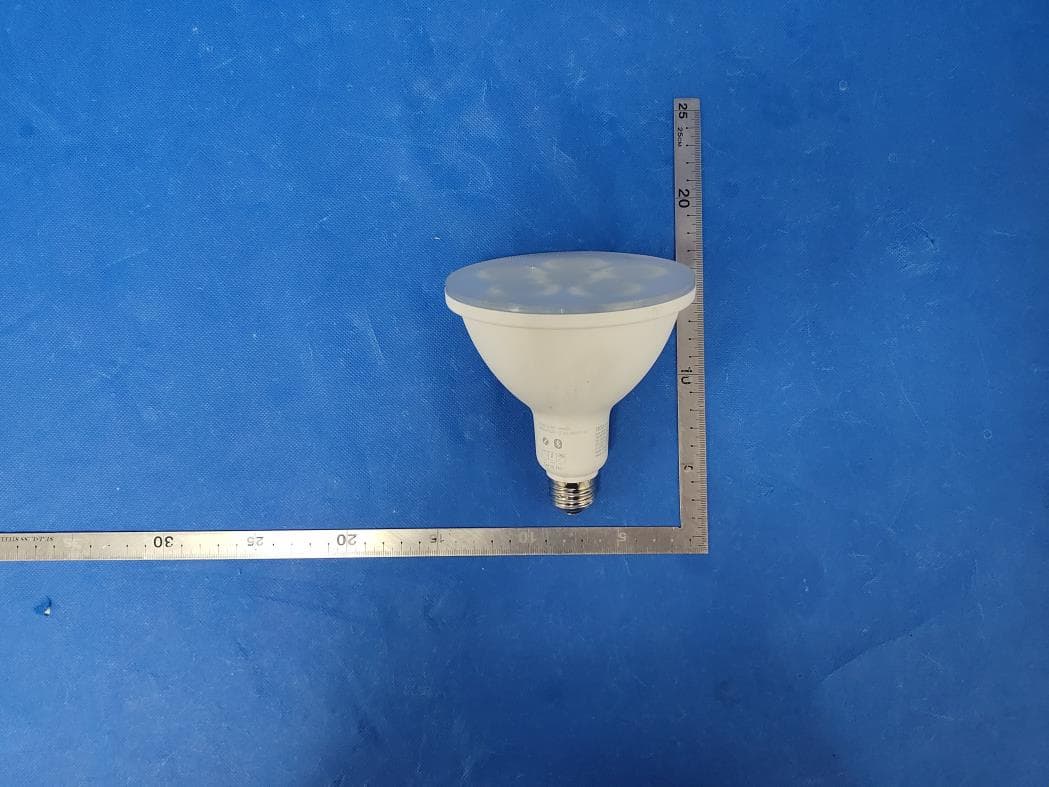 LED lamp - FCC ID 2AGBW9290031508X - Signify (China) Investment Co., Ltd.