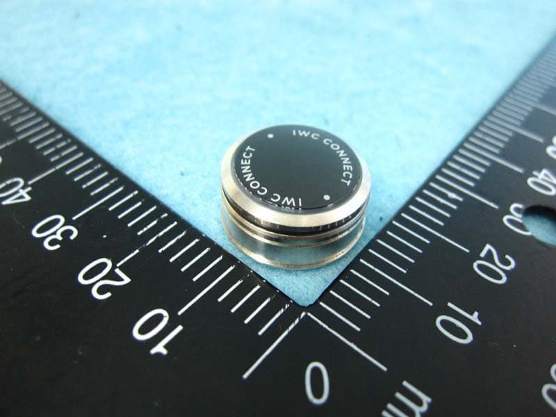 IWC Connect - FCC ID 2AGDR-IWCC1 - IWC Schaffhausen, Branch of Richemont International SA
