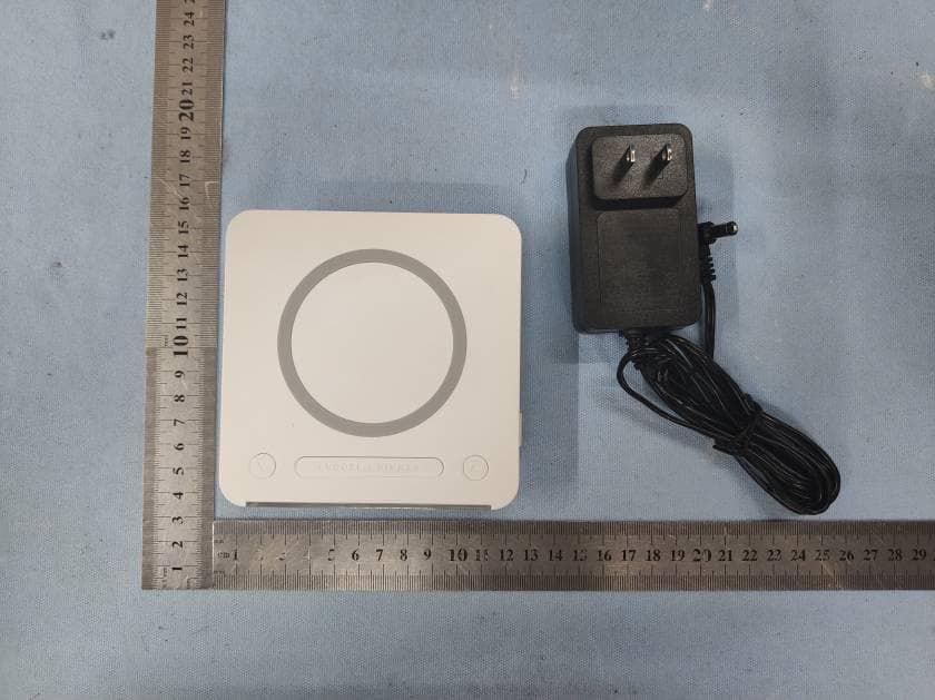 Wireless Charging Clock - FCC ID 2AGNSCL030088 - Marathon Watch Company Limited