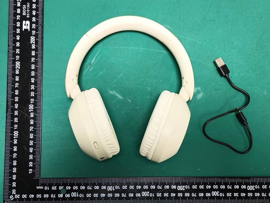 FOLDING BT HAEDPHONE - FCC ID 2AHAS-XBH91033 - JEM ACCESSORIES INC.