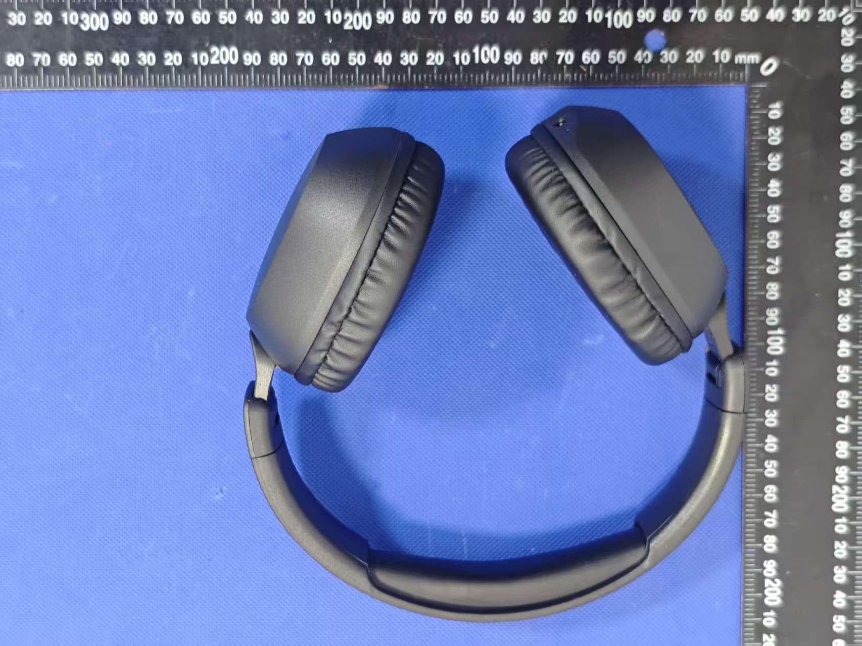 Wireless headsets - FCC ID 2AHN6-AUBO108 - Bytech NY Inc.