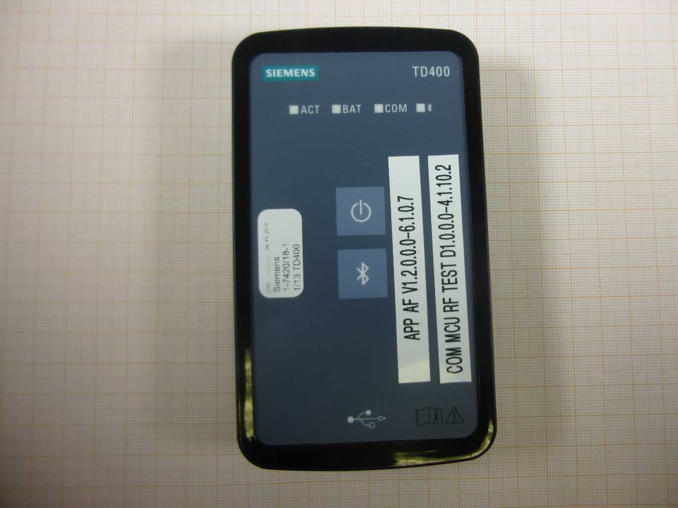 Gateway for ACB/MCCB - FCC ID 2AJRO-TD400 - Siemens AG GWA