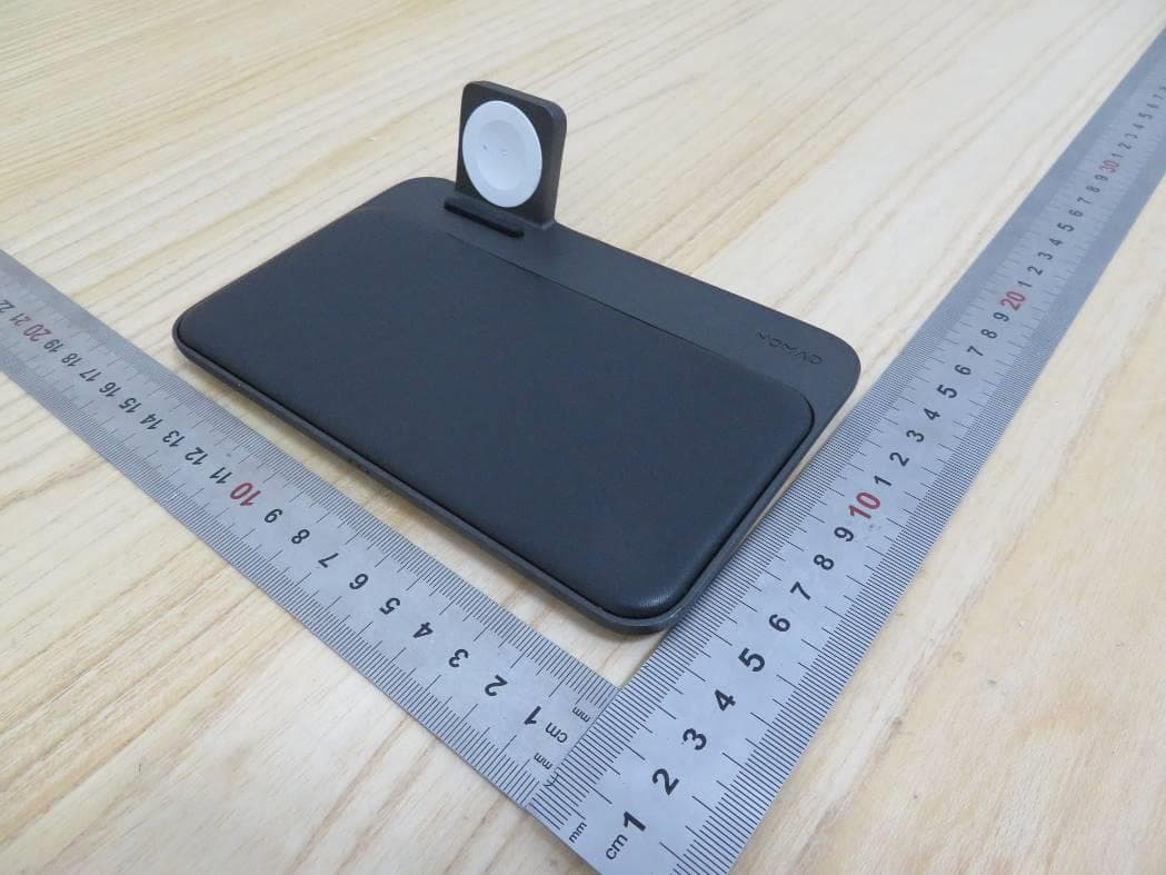 Base Station Watch Hub Edition - FCC ID 2AJYRNM3A045A00 - Nomad Goods, Inc.