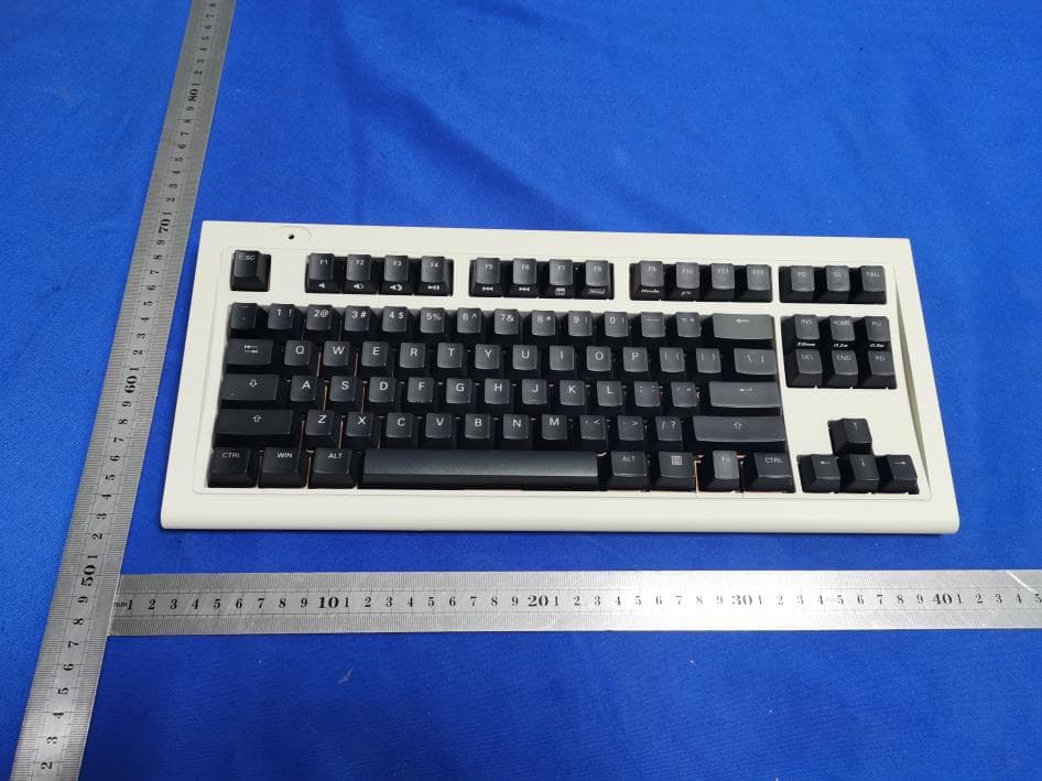 Keyboard - FCC ID 2AK6DVTK-8000 - VORTEXGEAR CO., LTD.